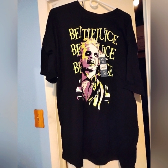 🖤🤍 NWT Mens New Beetlejuice 3X Clothing Gear Hoodie Tshirt Rain Snow - Picture 8 of 8